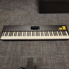 STUDIOLOGIC SL88 Grand 88-key Digital Keyboard Controller Used