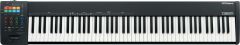 ROLAND A-88MKII 88-key Midi Controller W/8 Assignable Knobs,8 Pads, & Arpeggiator