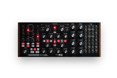 MOOG SUBHARMONICON | Analog Semi-modular Polyrhythmic Synthesizer