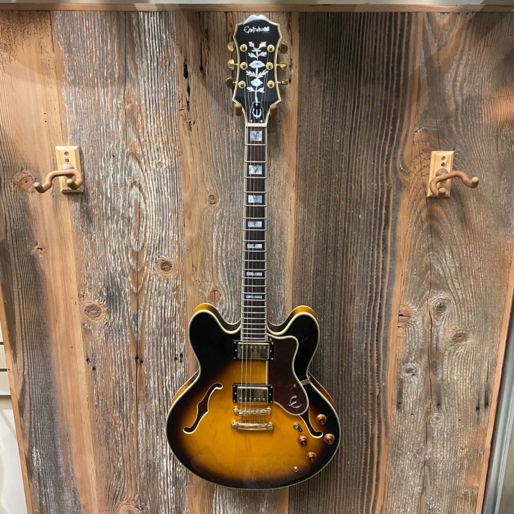 OmbrageページEpiphone Sheraton II Gibson Epiphone Sheraton II Natural Electric Guitar — Truetone Music