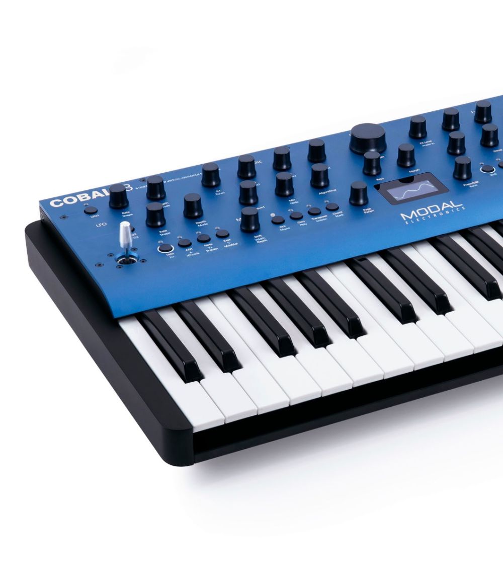 COBALT8 | 37-KEY 8-VOICE VIRTUAL ANALOG SYNTHESIZER WITH MORPHABLE