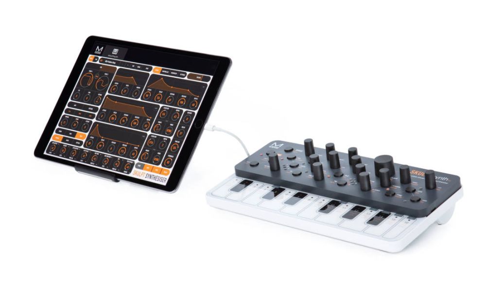 SKULPT SYNTH SE | 4-VOICE 32 OSCILLATOR DESKTOP VA SYNTHESIZER