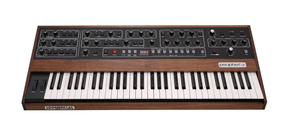 SEQUENTIAL PROPHET-5 61-key Analog Poly Synth W/5-voice,curtis Vco/filter &  2140 Low-pass