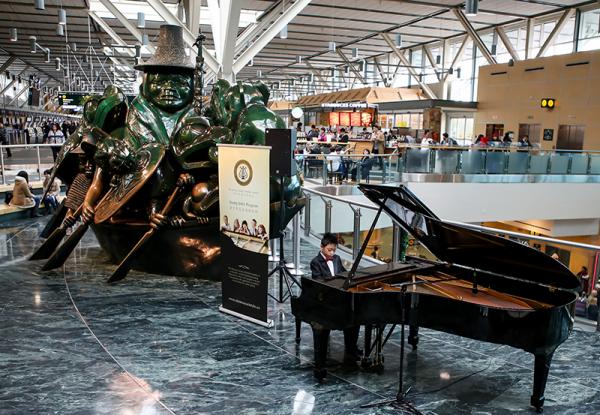A Musical December at YVR