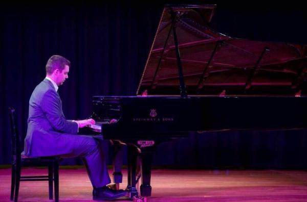 An Evening with Jazz Pianist Chris Donelly - Photo Highlights