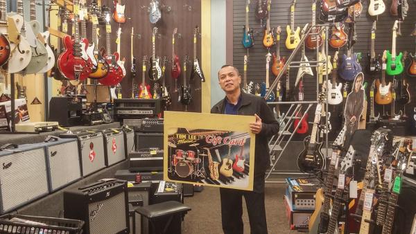 2015 Boxing Day $500 Tom Lee Music Gift Card Winner: John Banguis