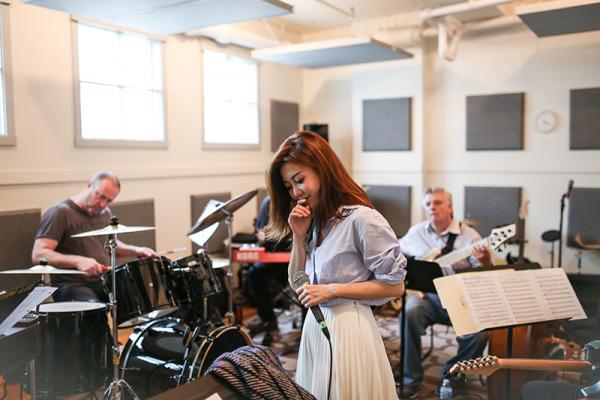Bianca Wu Rehearsal at Tom Lee Music