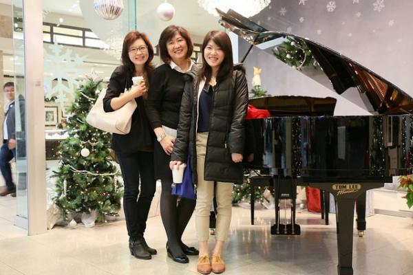 December 14, 2014 Coquitlam Centre Mall Performance