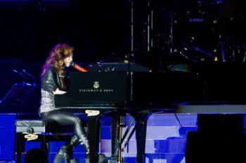 G.E.M Played Steinway at Asian Music Life Concert