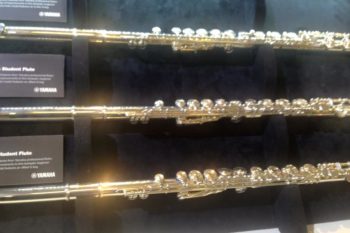 Yamaha YFL222 student flute